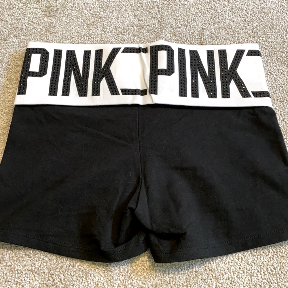 Victoria’s Secret Pink Yoga shorts size Xs